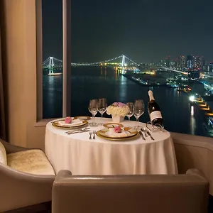 5* Hotel Intercontinental Bay By Ihg